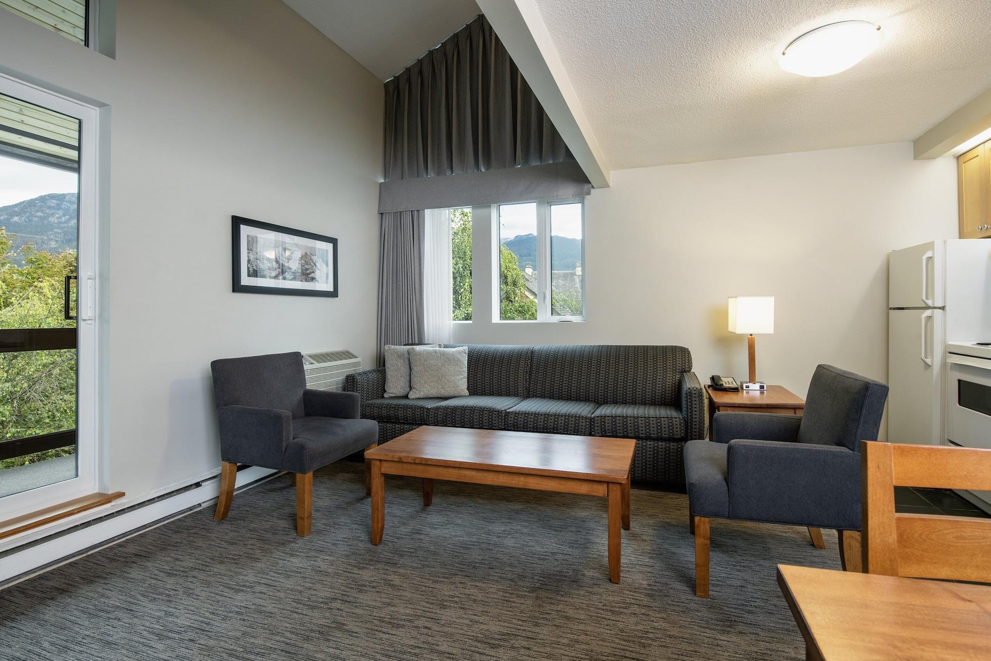 Whistler Village Inn & Suites Luaran gambar