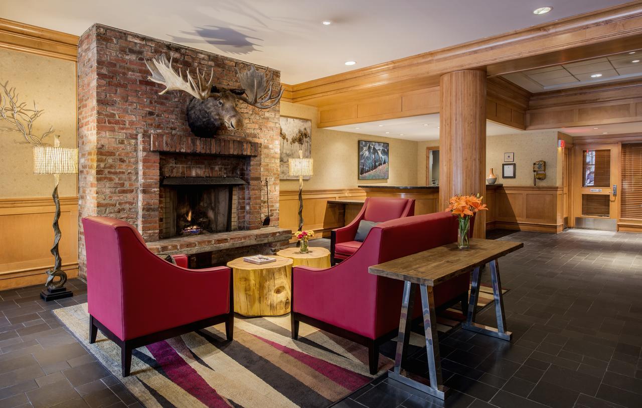 Whistler Village Inn & Suites Luaran gambar