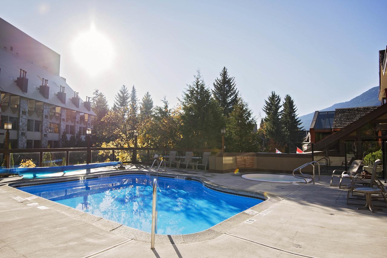 Whistler Village Inn & Suites Luaran gambar