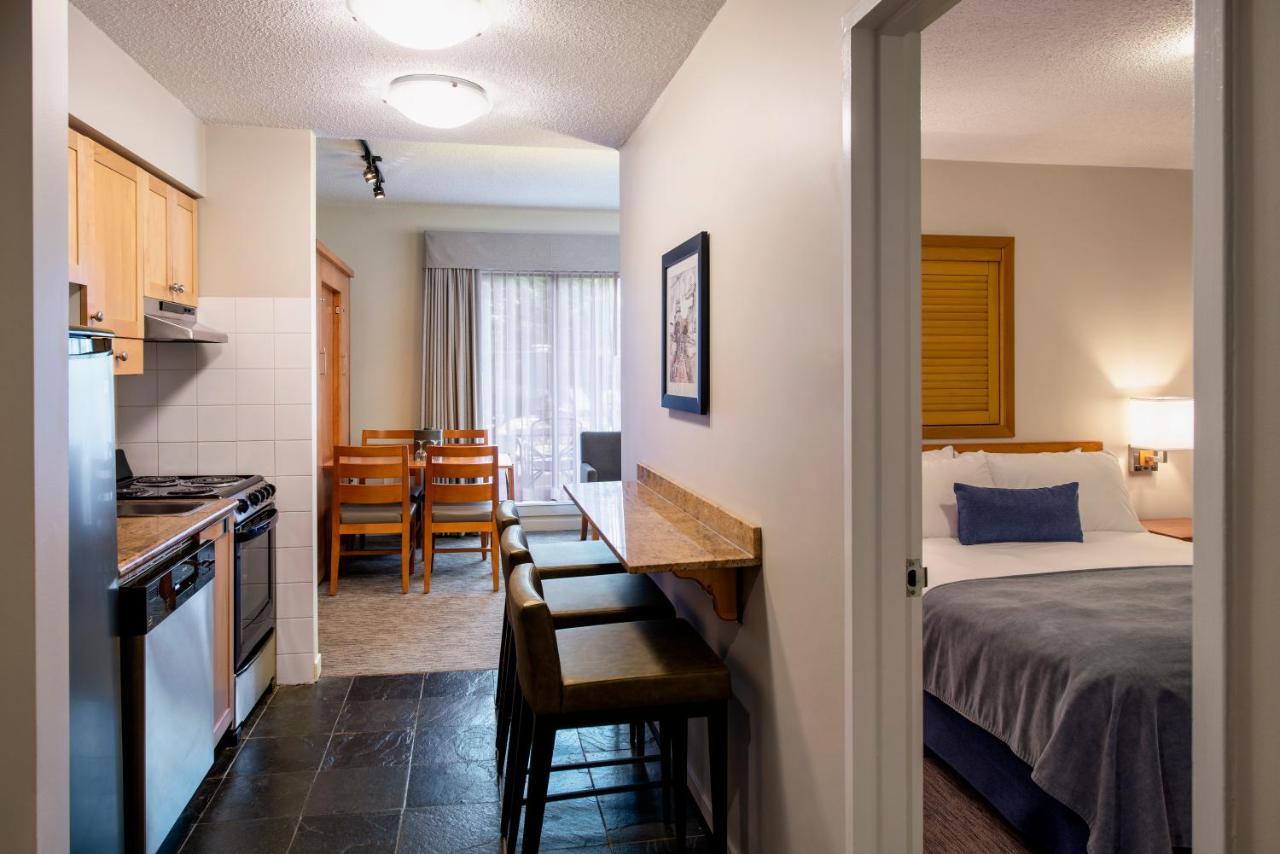 Whistler Village Inn & Suites Luaran gambar